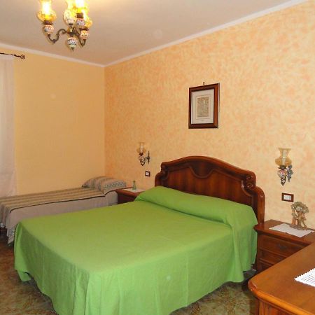 Apartamento Casa Santella Ponza Exterior foto